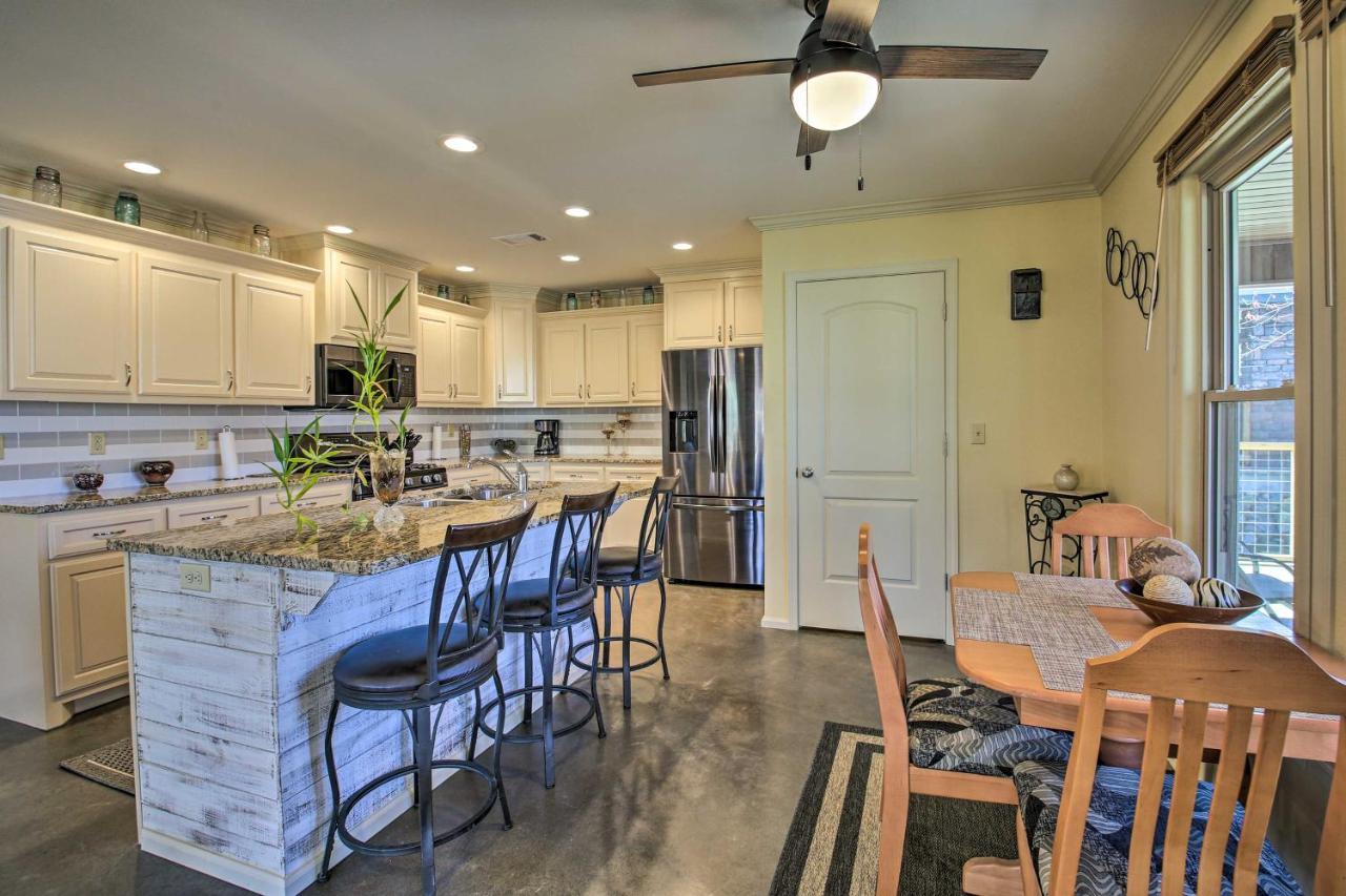 Waterfront Hot Springs Home With Kayaks And Boat Slip! מראה חיצוני תמונה